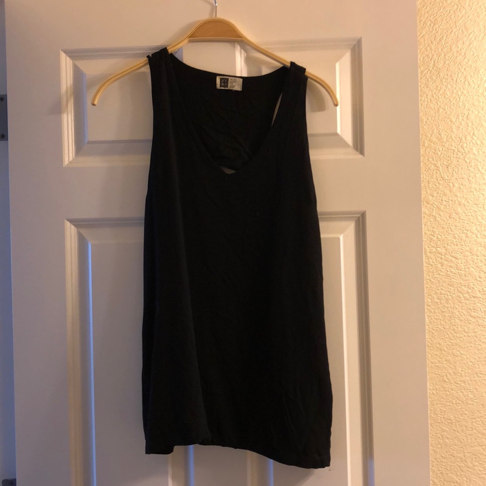 Lira little black dress